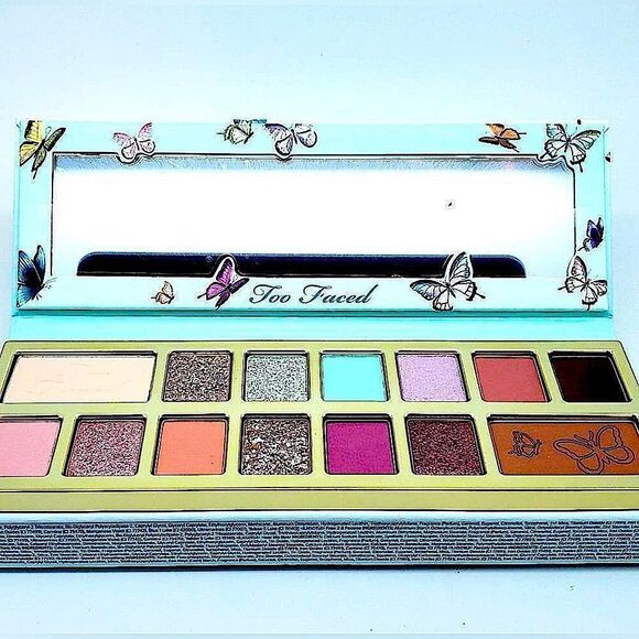 Too Faced Limited Edition Too Femme Eyeshadow Palette - Picture 3 of 8